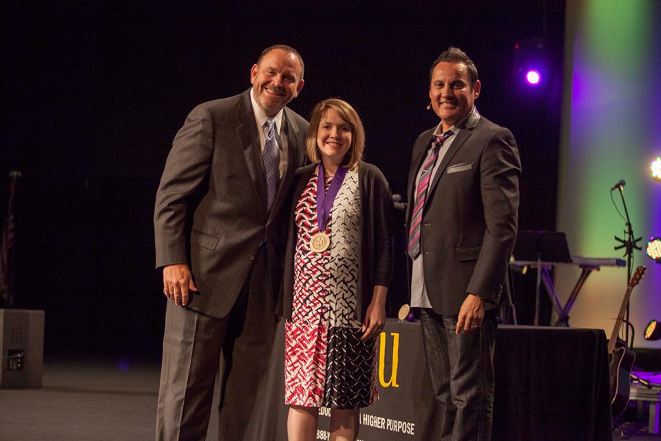 Stacie (Dowler) Silvas receives the Outstanding Young Alumnus Award for Vocational Ministry